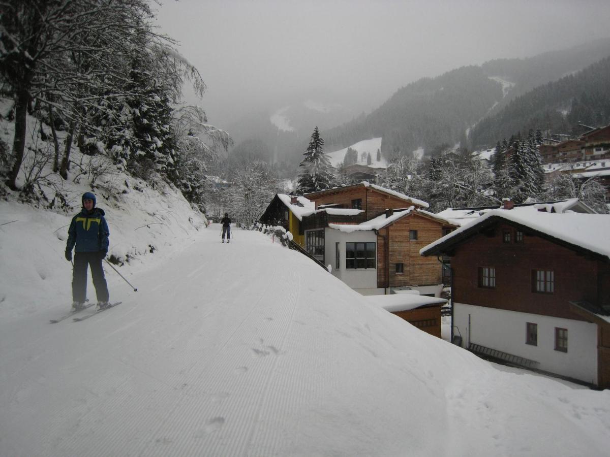 Ski-In Ski-Out Chalet Kriekels - By Alpen Apartments Zell am See Exterior photo